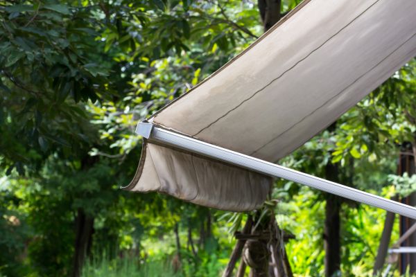 Aluminum Awning Maintenance